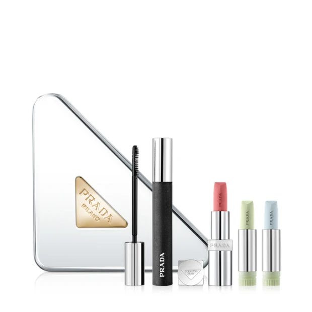 リブレオーデパルファムノエルコレクター Yves Saint Laurent Beaute（イヴ・サンローラン・ボーテ）の